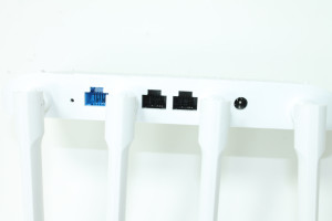 Wi Fi роутер Mi Router 4C (R4CM)