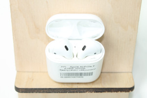 Bluetooth гарнитура Apple AirPods 2 A1602 (A2032 A2031)