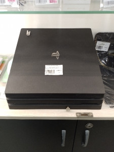 Ігрова консоль Sony Playstation 4 Pro 1TB