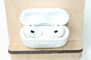 Bluetooth гарнітура Apple AirPods Pro 2nd generation A2968 (A3047, A3048)