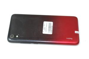 Мобильный телефон Xiaomi Redmi 7A 2/32Gb