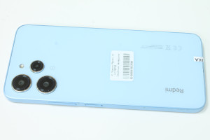 Мобільний телефон Xiaomi Redmi 12 4/128GB