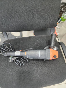 Болгарка Dnipro-M GL125S