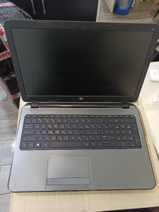 Ноутбук HP 250 G3