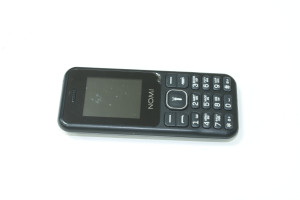 Мобильный телефон Nomi i1880