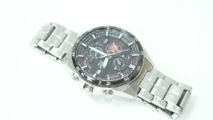 Часы кварцевые CASIO EFR-556