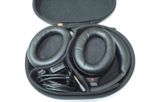 Bluetooth гарнітура Sony WH-1000X M3