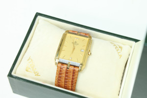 Годинник кварцовий Appella 215