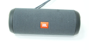 Портативна акустика JBL Flip Essential