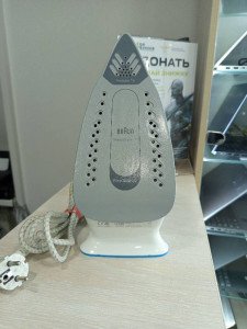 Утюг Braun SI3053BL