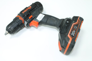 Шуруповерт аккумуляторный Dnipro-M CD-218 + BP-220 + FC-223