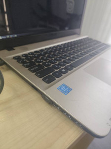 Ноутбук ASUS R541NA