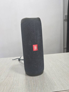 Портативная акустика JBL Flip 5