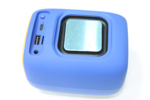 Портативна акустика Uecker UF-01