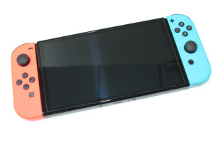 Ігрова консоль Nintendo Switch OLED HEG-001