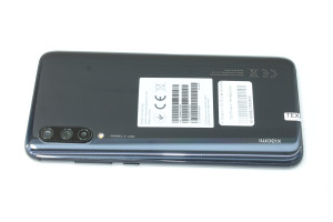 Мобильный телефон Xiaomi Mi 9 Lite 6/64GB