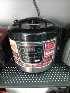 Мультиварка Banoo BN-166