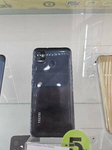 Мобільний телефон Tecno POP 5 2 / 32GB