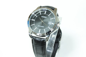 Часы кварцевые Casio 5058