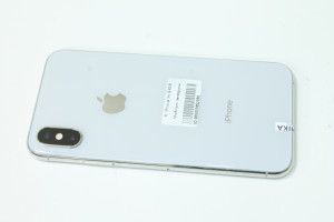 Мобільний телефон iPhone XS 64GB