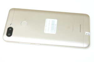 Мобільний телефон Xiaomi Redmi 6 3/32Gb