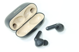 Bluetooth гарнитура realme Buds T300