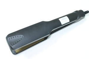 Вирівнювач для волосся Progemei gm-2995