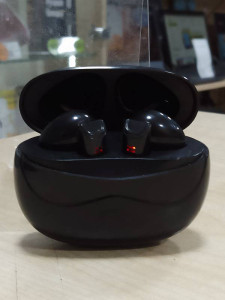 Bluetooth гарнитура без назви(TWS)