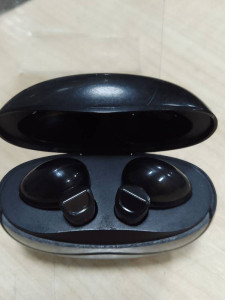 Bluetooth гарнитура без назви(TWS)