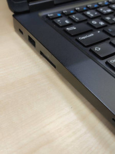 Ноутбук DELL 5490