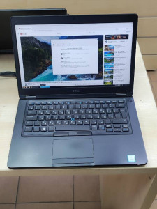 Ноутбук DELL 5490