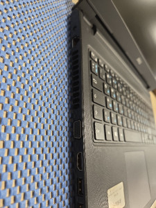 Ноутбук DELL P63F002