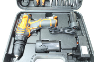 Шуруповерт аккумуляторный Tekhmann TCD-12/2 BS Kit+АКБ(2)+ЗУ