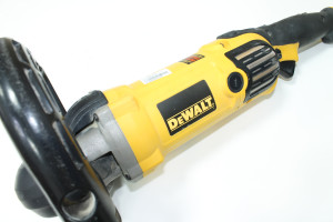 Шлифмашина DeWALT DWP849X-QS