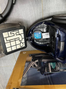 Пылесос PHILIPS FC9556