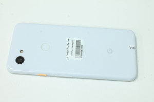 Мобільний телефон Google Pixel 3a 4 / 64GB