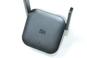Wi Fi роутер Xiaomi Mi Wi-Fi Range Extender Pro R03