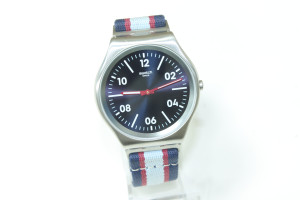 Часы кварцевые SWATCH SWISS