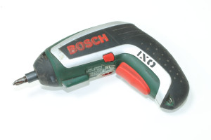 Электроотвертка Bosch IXO
