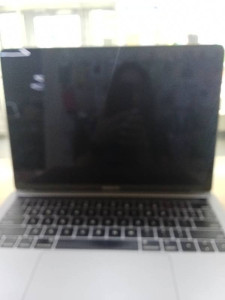 Ноутбук Apple MacBook Pro A1989