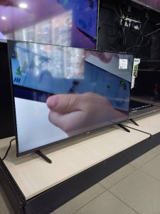 Телевизор Hisense 43A6K