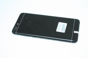 Мобільний телефон Huawei P Smart 3/32Gb (FIG-LX1)