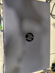 Ноутбук HP 250 G7
