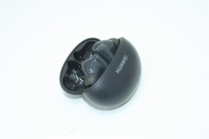 Bluetooth гарнитура HUAWEI Freebuds 5i