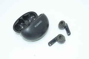 Bluetooth гарнитура HUAWEI Freebuds 5i