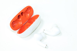 Bluetooth гарнитура COLORWAY CW-TWS5WT