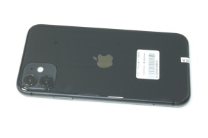 Мобильный телефон iPhone 11 64GB