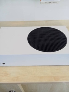 Ігрова консоль Microsoft Xbox Series S 1TB