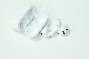 Bluetooth гарнитура Apple AirPods 4 (A3053, A3050, A3058)