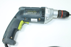 Дрель Titan PDU108RE